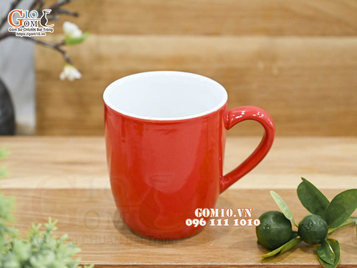 Cốc sứ có quai dáng bầu màu đỏ lòng trắng, 8cm