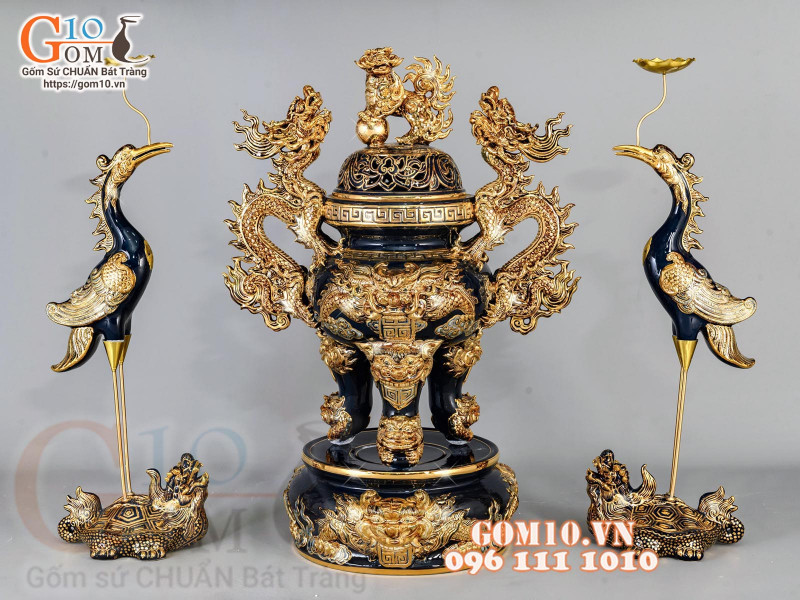 Bộ đỉnh hạc men xanh coban đắp nổi vẽ vàng 24k, cao 48cm