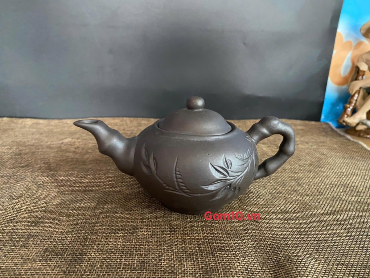 Ấm gốm đen khắc trúc, dung tích 350ml