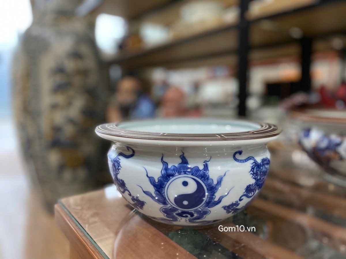 Bát hương dáng quả lựu men lam, đường kính 22cm