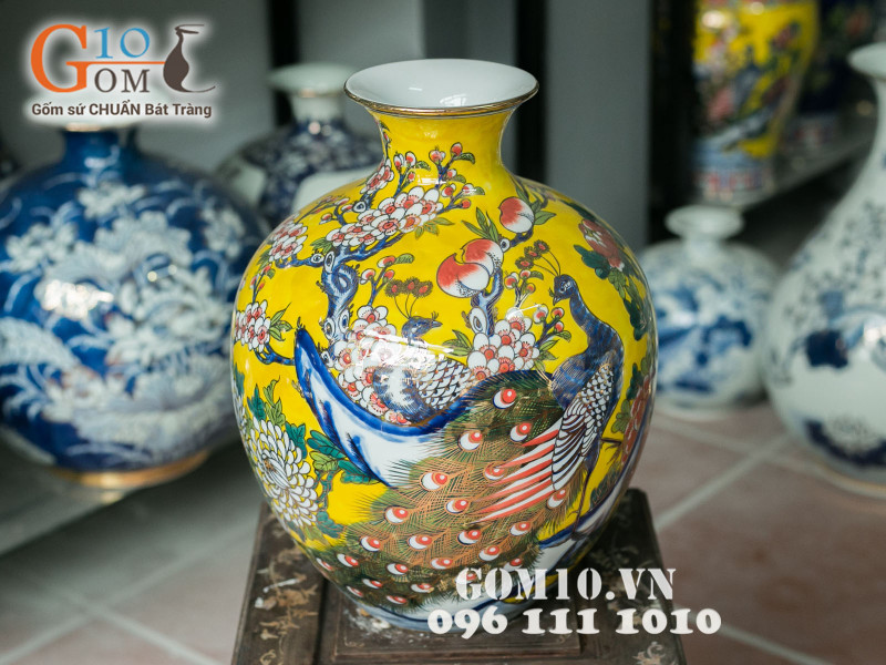 Bình hoa vẽ công đào vàng 40cm
