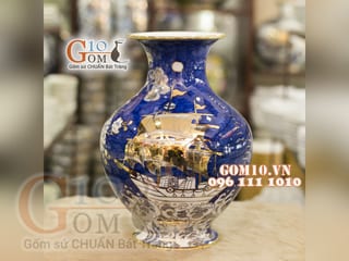 Bình hoa vẽ Vàng cao cấp họa tiết Thuận Buồm Xuôi Gió, cao 32cm