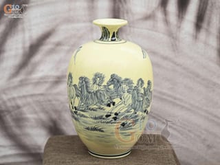 Bình hút lộc dáng no đủ men hoàng tộc họa tiết Mã Đáo Thành Công, cao 40cm