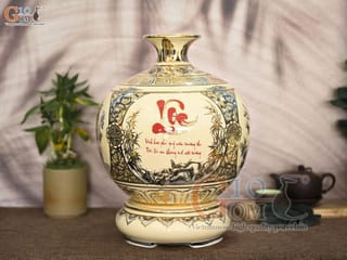 Bình hút lộc men hoàng tộc họa tiết Tứ Cảnh Vinh Hoa Phú Quý chữ Lộc vẽ vàng 24k, cao 36cm (cả đế)