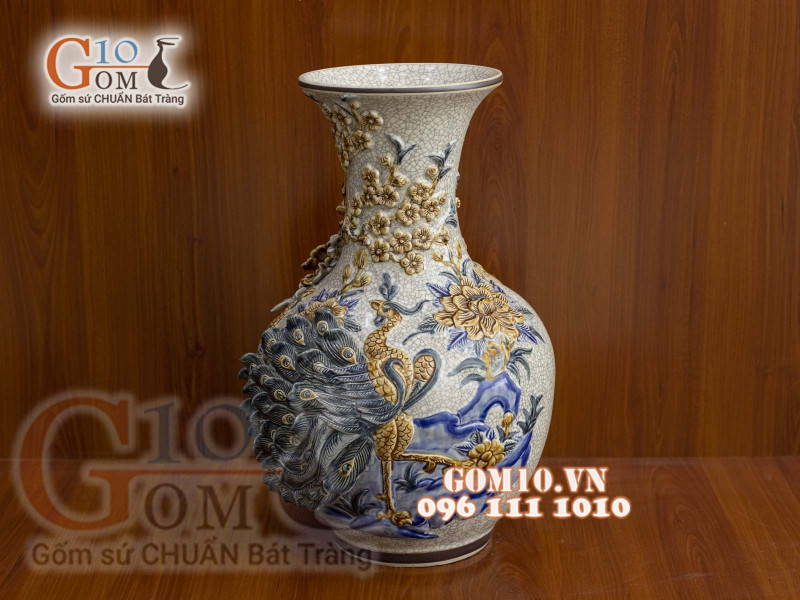 Bình tỏi men rạn đắp nổi Công Đào, đuôi kênh cao 45cm
