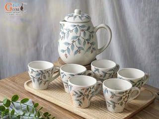 Bộ ấm chén men kem vẽ lá tràm cổ, 1 Lít