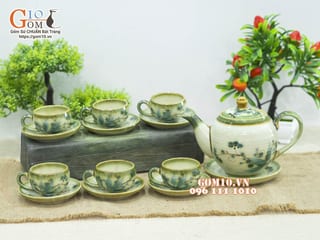 Bộ ấm chén quả đào men vuốt, vẽ tre xanh 600ml (Chén có quai)