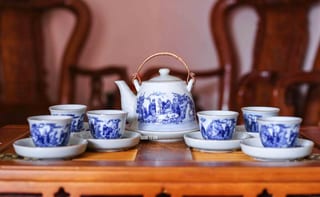Bộ ấm vuốt trúc lâm thất hiền chỉ vàng kim