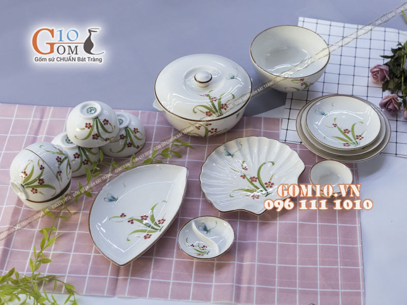 Bộ đồ ăn Đào Chuồn Kem 003