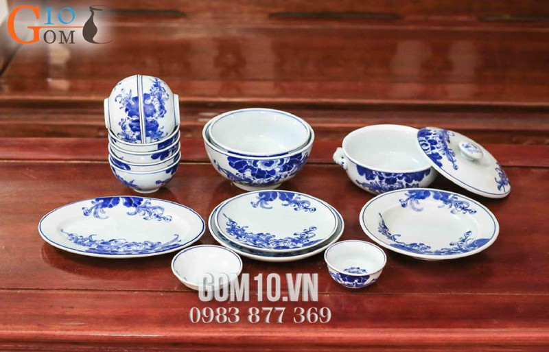 Bộ đồ ăn men cổ họa tiết hoa Sen
