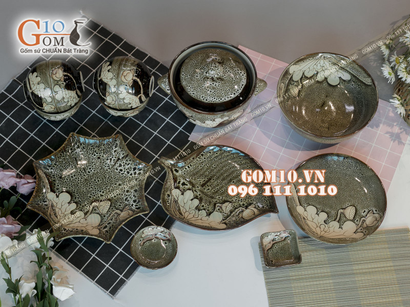 Bộ đồ ăn men hỏa biến gấm vàng khắc sen 002