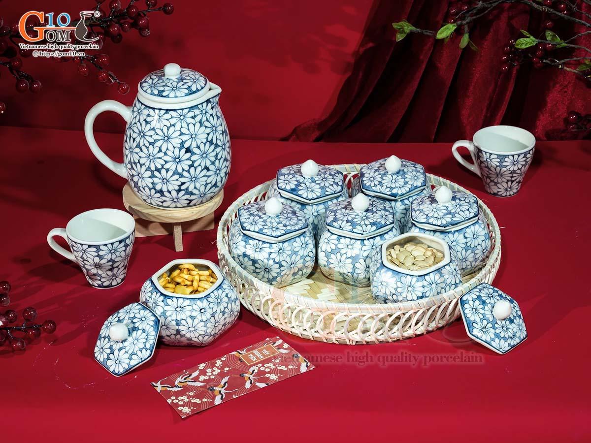 Bộ trà tết men kem vẽ ngàn hoa tràm cổ, 1 Lít