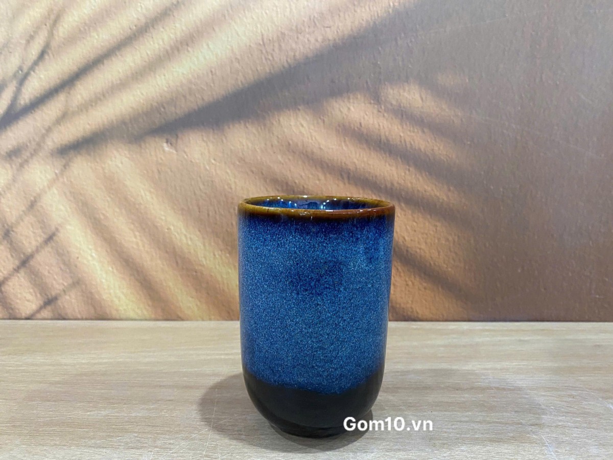 Cốc men xanh hoả biến, cao 10cm
