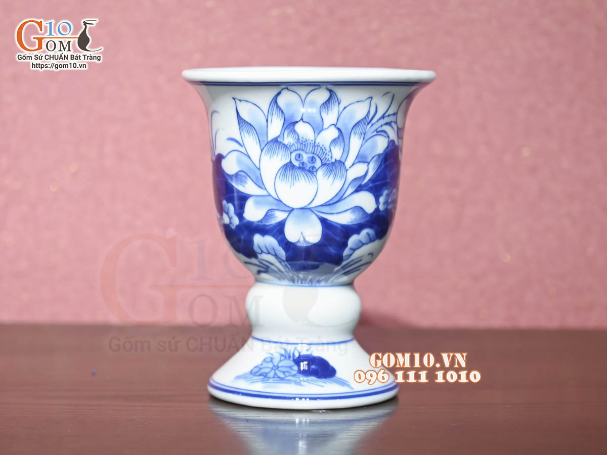 Cốc phật thủ men lam cổ vẽ Sen Cát Tường, cao 15cm