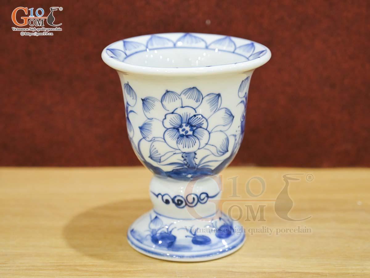 Cốc phật thủ men lam vẽ Sen Tài Lộc, cao 13cm