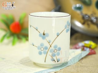 Cốc trụ men kem vẽ hoa Đào xanh, 180ml