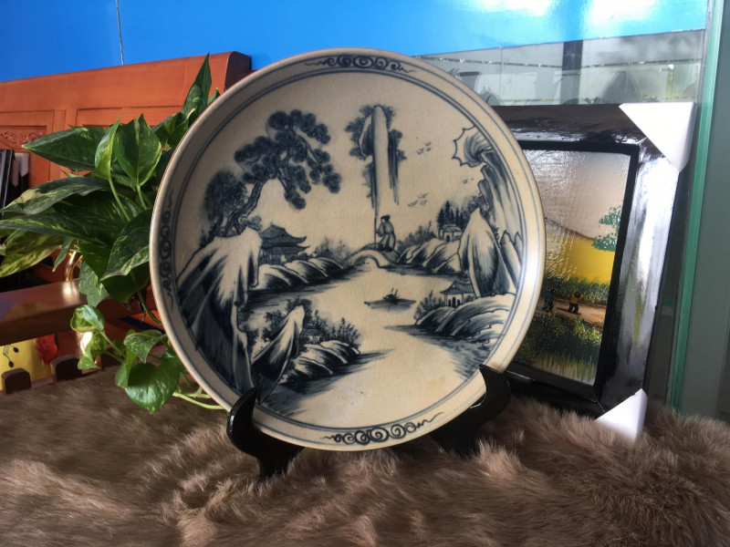 Đĩa trang trí cảnh sơn thủy men rạn cổ phi 35cm