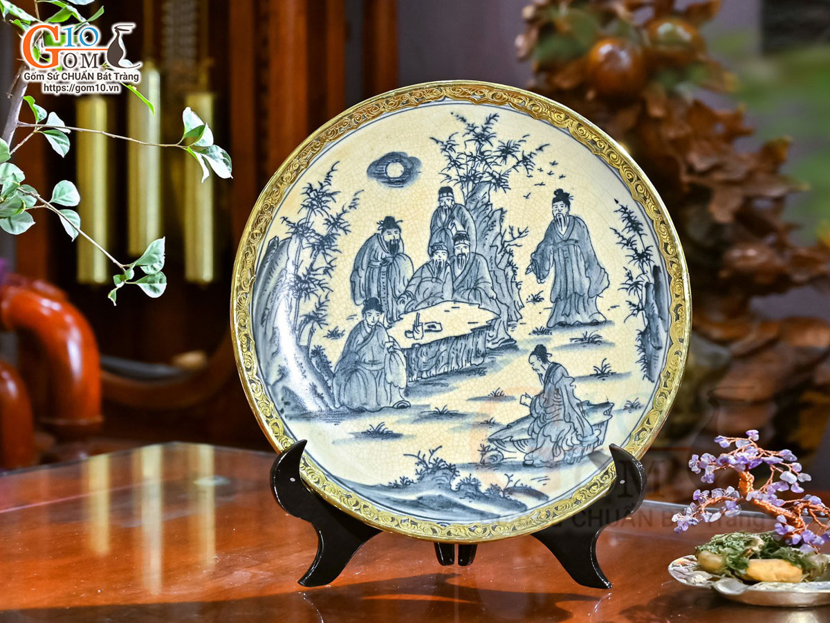 Đĩa trang trí men rạn bọc đồng vẽ Trúc Lâm Thất Hiền, đường kính 26cm