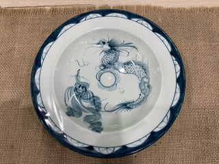 Đĩa tròn sâu lòng men cổ họa tiết Rồng Phượng Hóa, đường kính 21cm