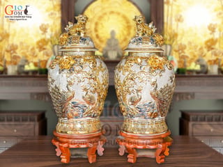 Đôi chóe men rạn đắp nổi Công Đào Phú Quý vẽ vàng 24k, 30L