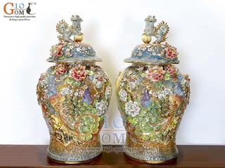 Đôi chóe men vân mây đắp nổi Công Đào Phú Quý vẽ vàng 24k, 60 Lít