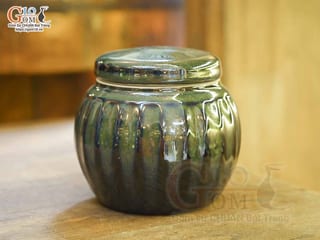 Lọ chè tròn men hỏa biến xanh rêu