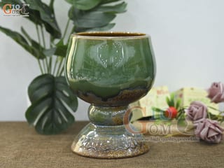 Lọ hoa dáng ly thủy tiên men ngọc lục bảo, cao 20cm