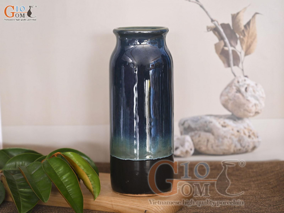 Lọ hoa dáng ống men hỏa biến xanh đậm, cao 13cm