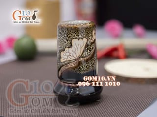 Lọ tăm men gấm vàng khắc sen