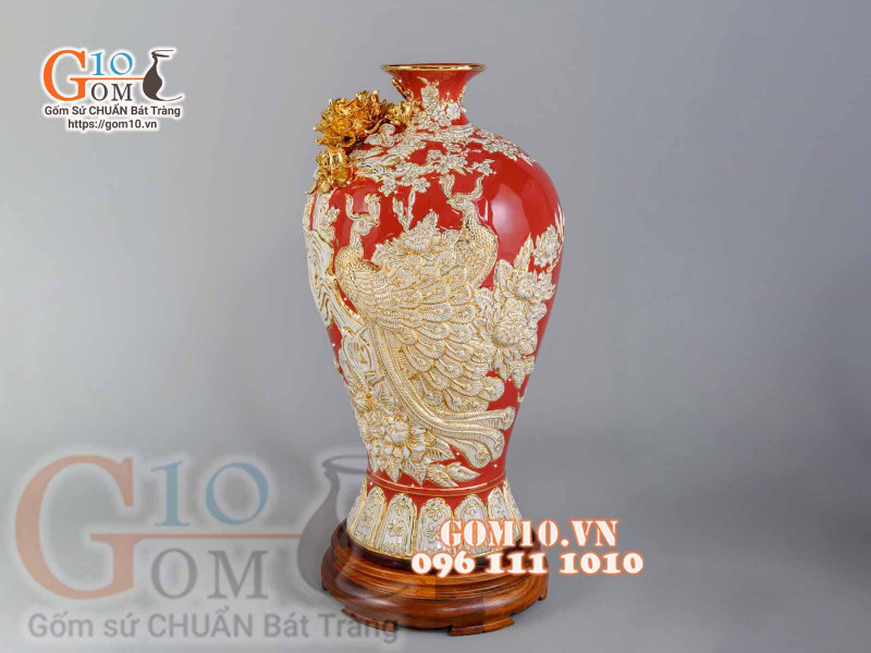 Mai bình Công Đào trắng đắp nổi vẽ vàng 24k, nền đỏ - cao 55cm